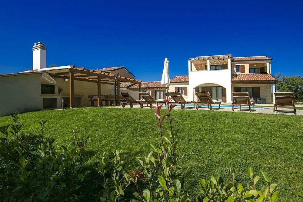 Villa Genia II