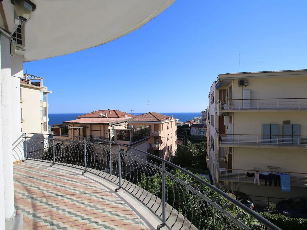 Simplistic Apartment in Flower Riviera near Sea