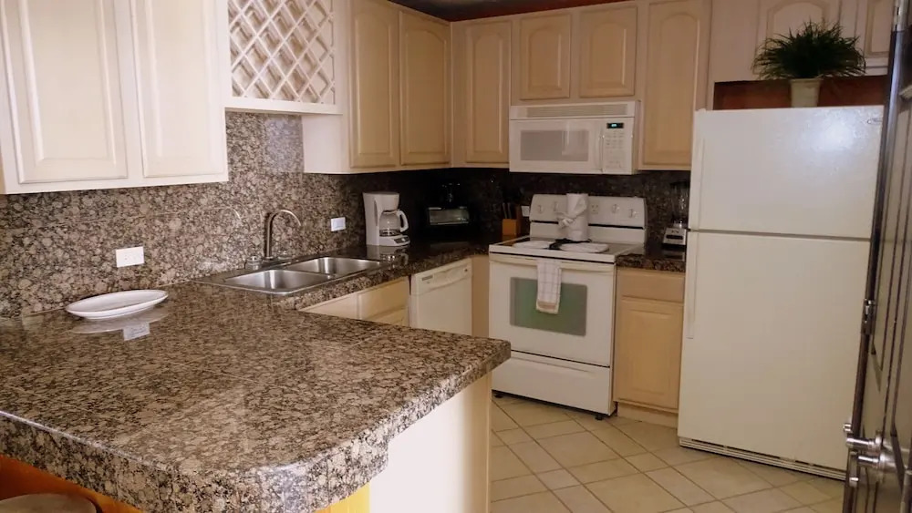 Grande 402- 1 Br Condo