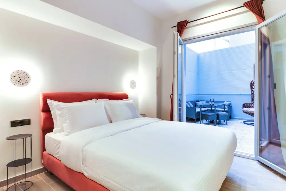 ABOV Acropolis