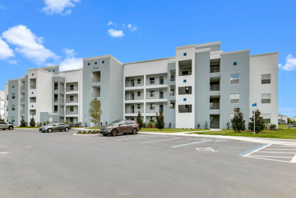 3 Bedrooms / 3 Bathrooms / Storey Lake (3141-208 PC), Kissimmee, US