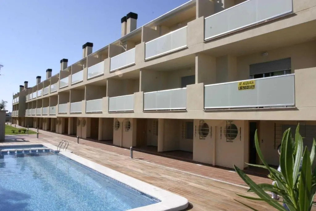 SAN FERNANDO PALACE III - Beach House