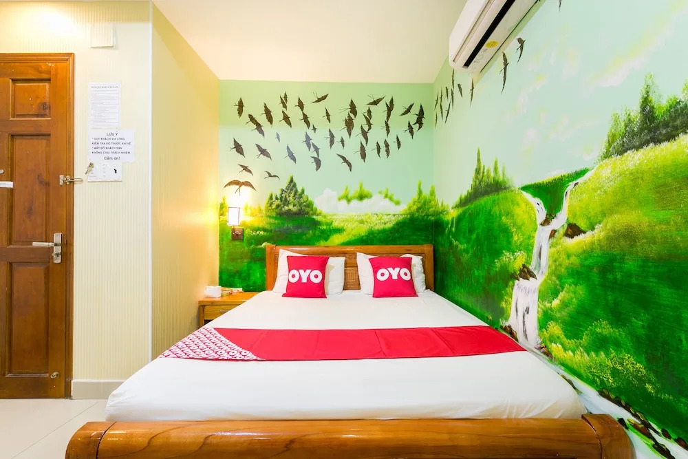 Avatar 2 Hotel by OYO Rooms