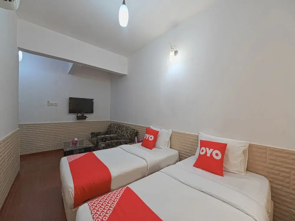 OYO 120 Seeb Guest House