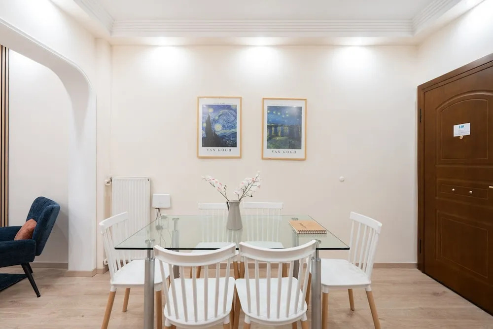 LIV - Vintage Acropolis Apartment
