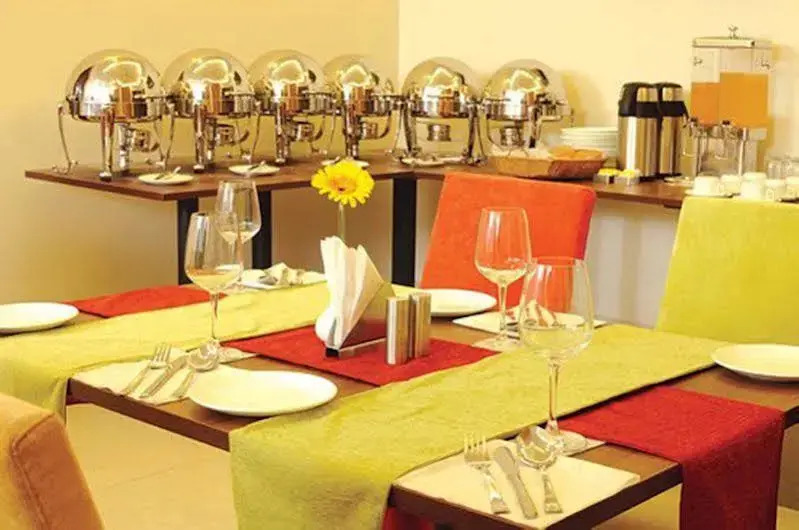 Clarks Inn Kailash Colony
