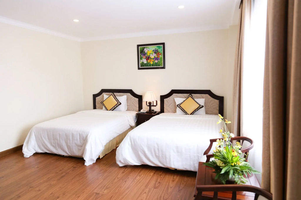 Iris Dalat Hotel