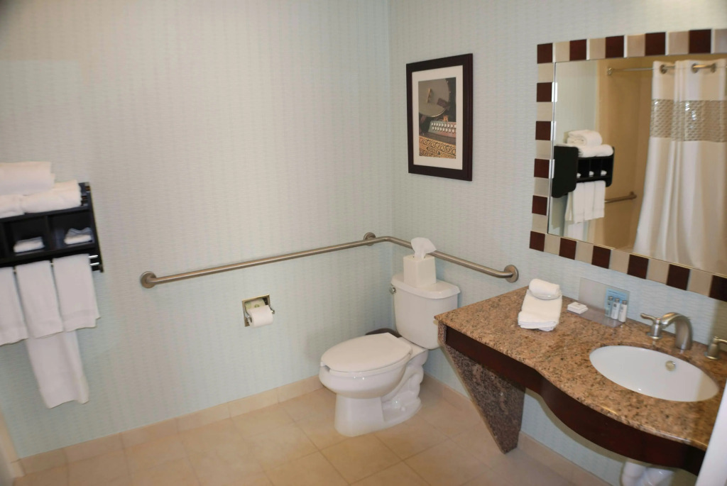 Hampton Inn & Suites Nashville at Opryland