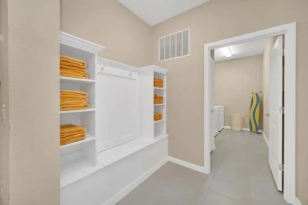 2037 Lelani Cir · Brand New 10bd Mansion At Windsor Island Resor