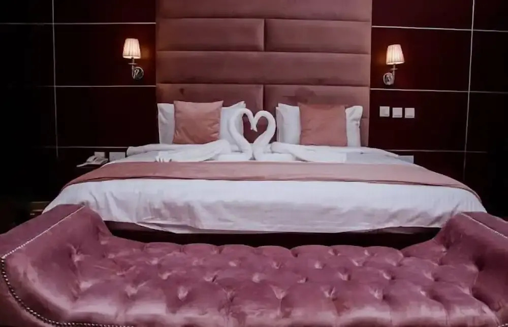 Mont Kalm Hotel and Suites