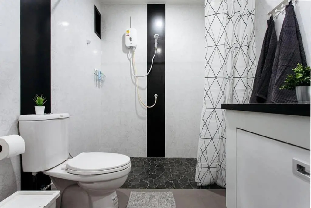 P4 Silom Large 2beds Full Kitchen Wifi 4-6pax