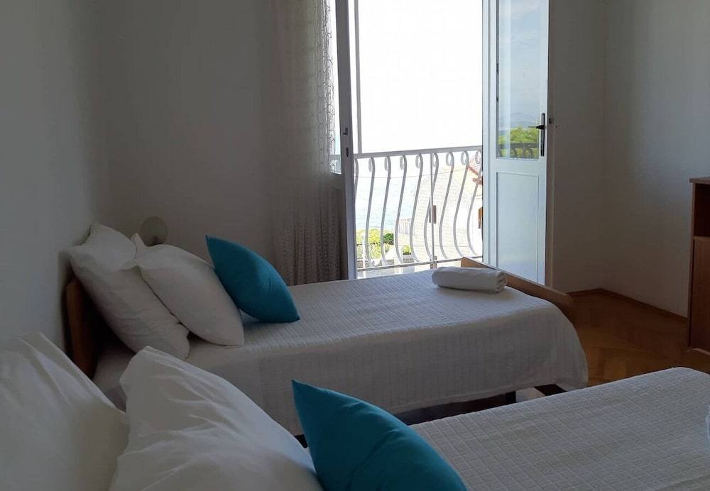 Apartments Mar