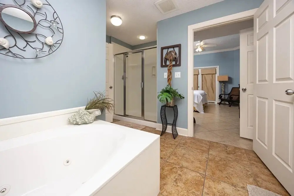 Phoenix West 2105 3 Bedroom Condo