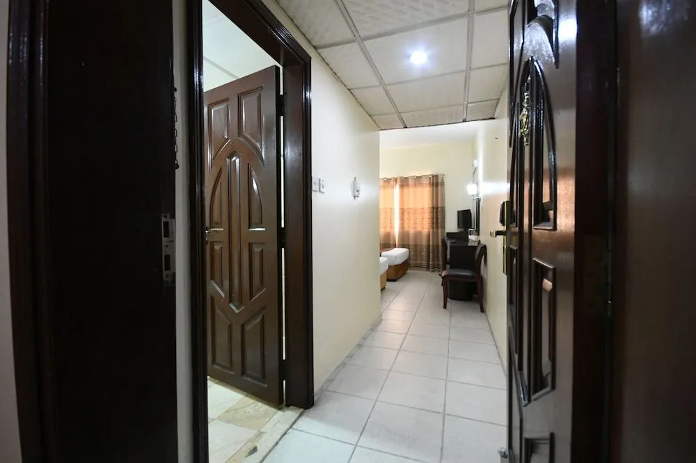 Aygro Hotel