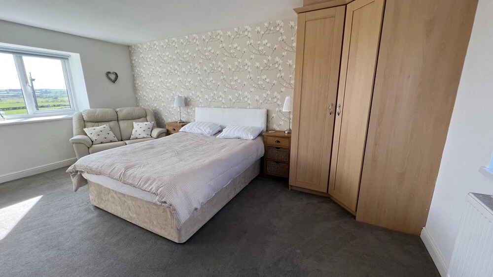 Beautiful, Private Farm Cottage in Anglesey