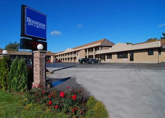Rodeway Inn & Suites