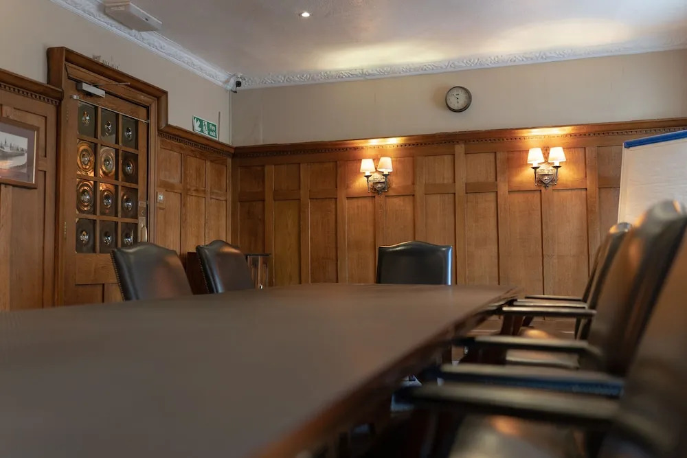 Crown Hotel - Stone, Near Stoke-On-Trent by OYO