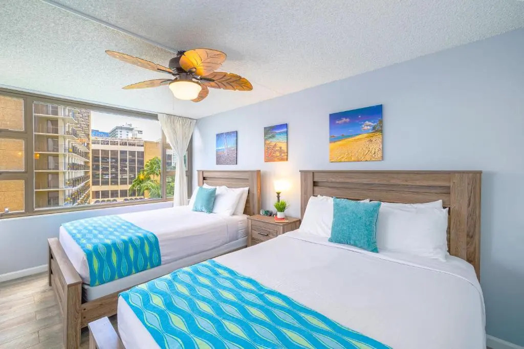 Beautiful 7th Floor with Partial Ocean Views | 1 Block to Beach | Free Parking & WIFI