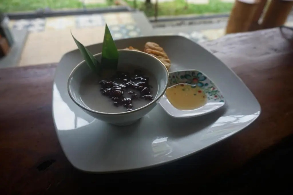 Mirah Guest House