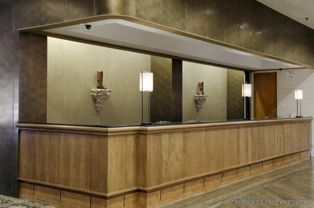 DoubleTree by Hilton Hotel Dallas Campbell Centre