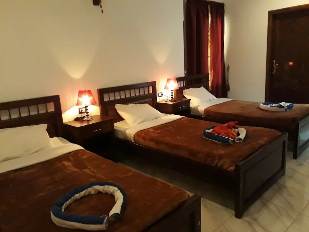 Al Hambra Hotel