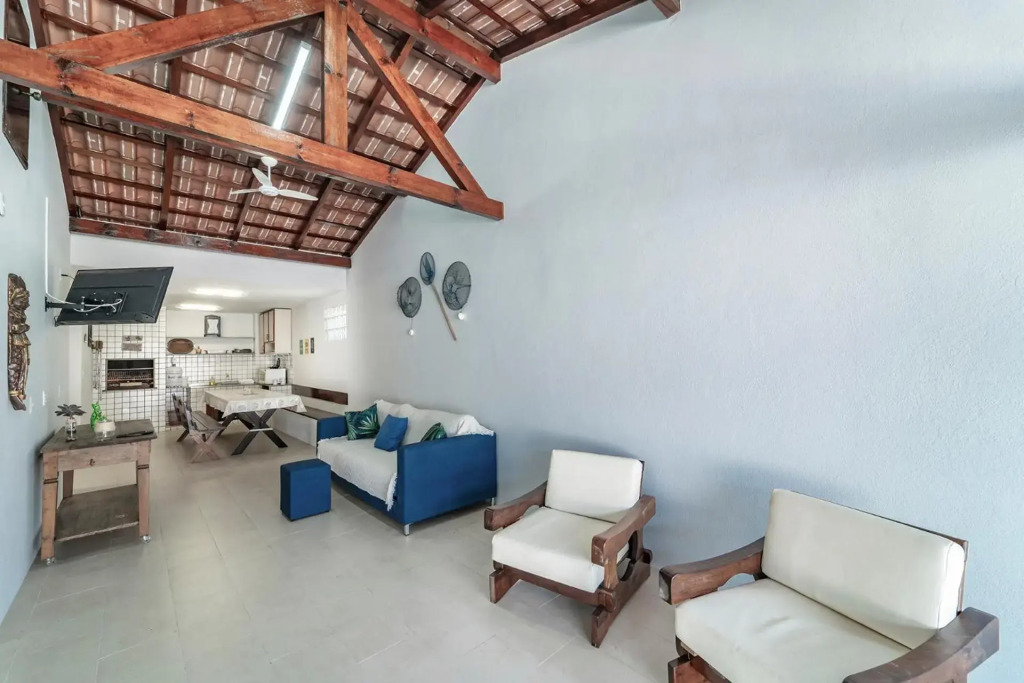 Casa na praia de Morrinhos Bombinhas para 10 pessoas, Excelente localização