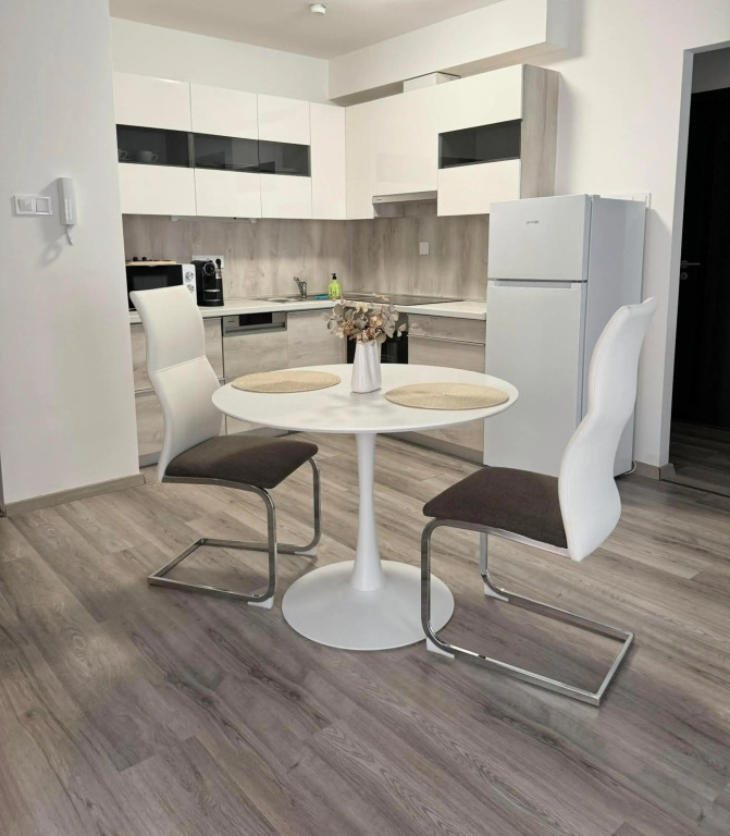 SunSuite Szeged