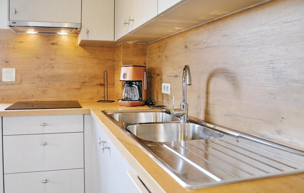 Nice Home in Durbuy With 4 Bedrooms and Wifi