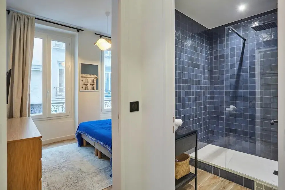 Charming & Modern Duplex Apartment Center of Paris