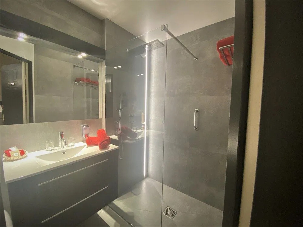 Les Sables dOcre & SPA