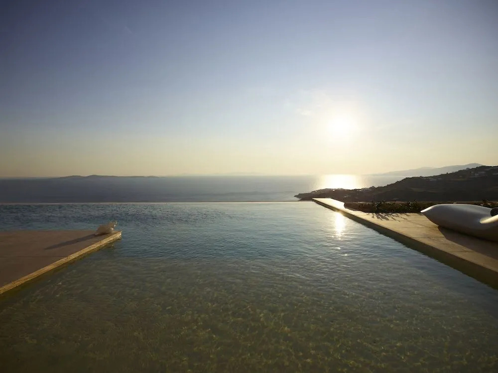 Absolute Paradise Villa Tourlos