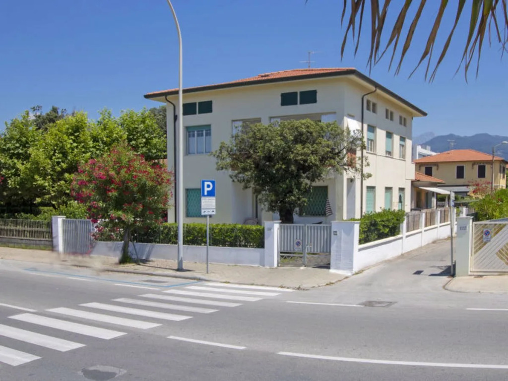 Apartment Sandra Marina Pietrasanta
