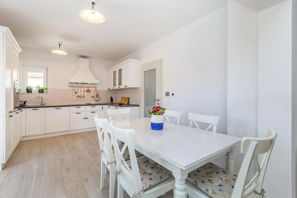Holiday house MASLINA