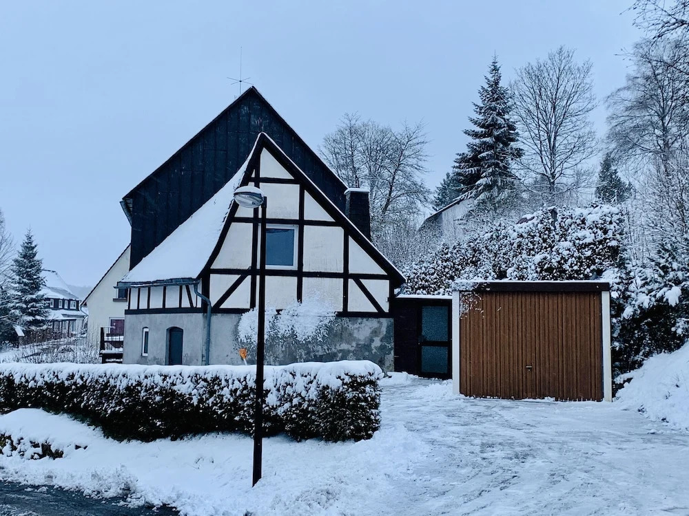 Large Holiday Home near Winterberg with Garden, Terrace, & Garage