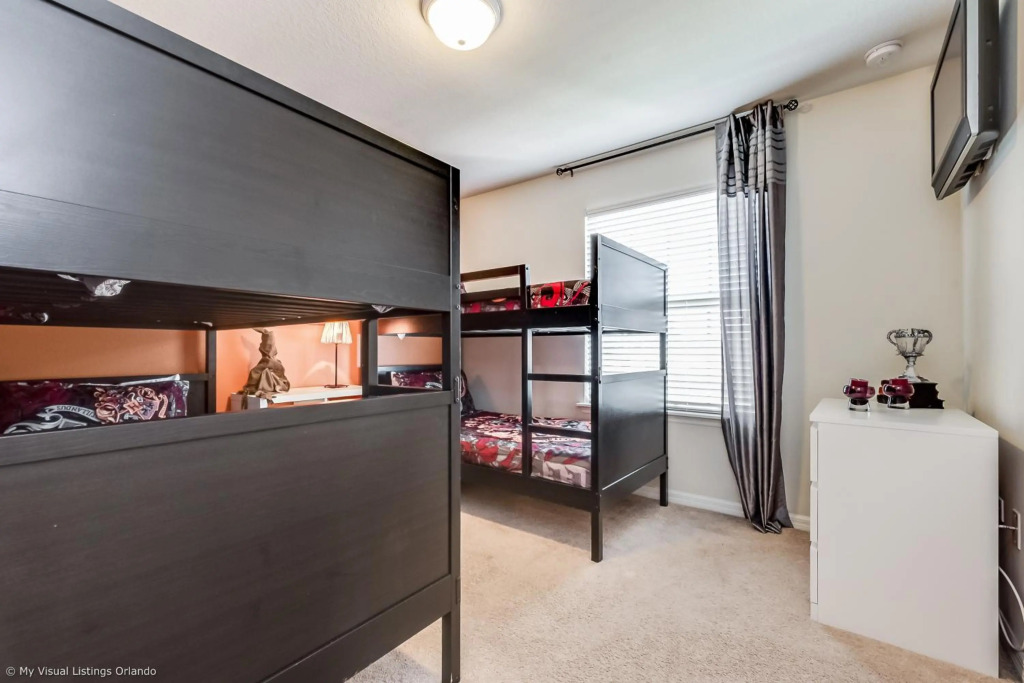 Resort Townhome wPRIVATE Pool & BBQ, near Disney