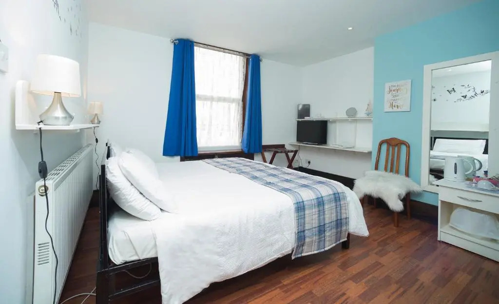 Breeze Guest House