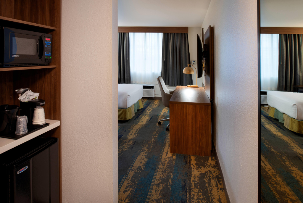 La Quinta by Wyndham Seattle Sea-Tac Airport