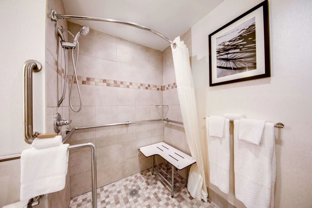 DoubleTree by Hilton Hotel & Suites Jersey City