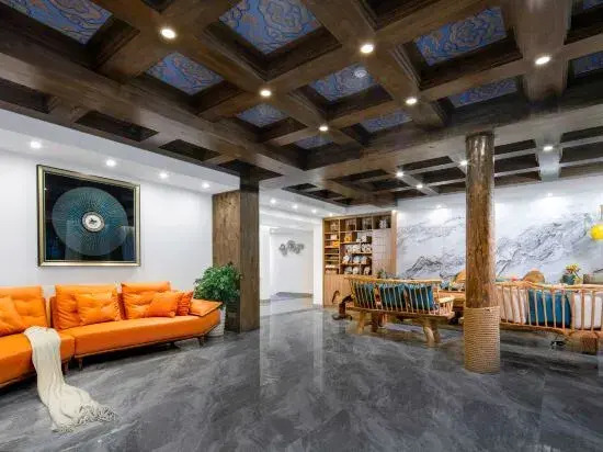 Lijiang Jirui Inn