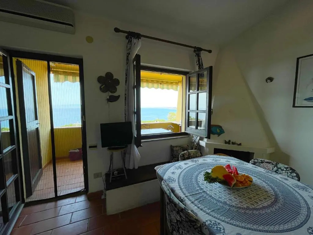 Appartamento con vista mare a Terramala
