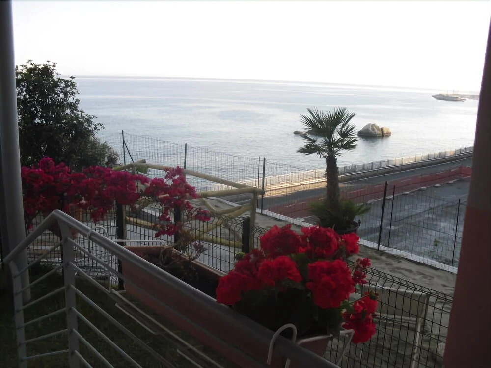 Affitti Brevi Liguria - La Fiorita