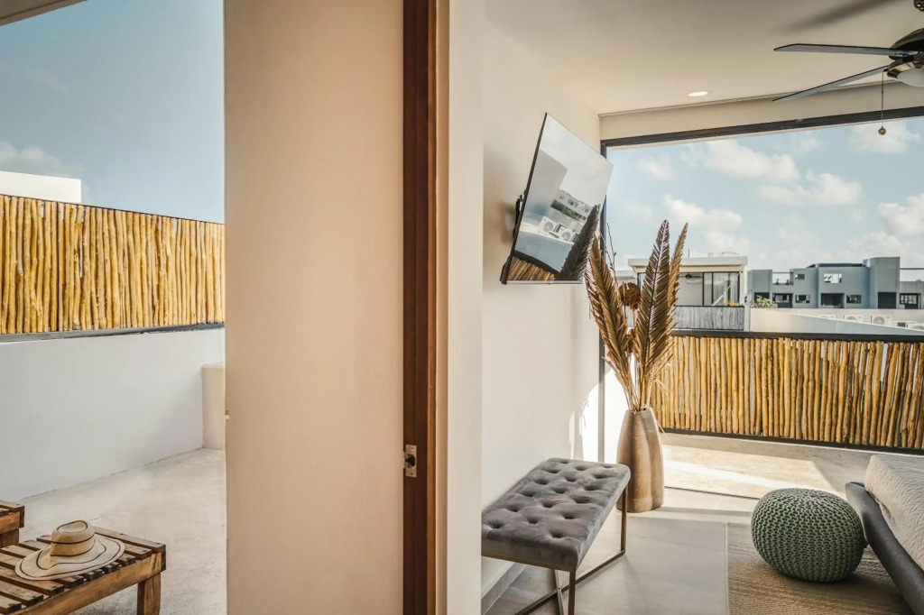 The Pearl of La Veleta, Private Rooftop Pool, 3 BDR with Privacy and Jungle Vibes - Palalma Casa