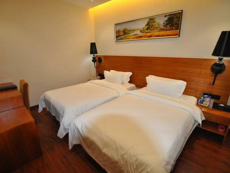 Hongchang Business Hotel