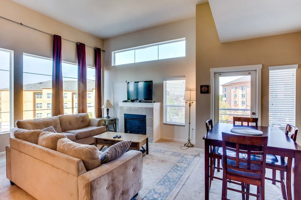 North Harbour PDX vacation apartments