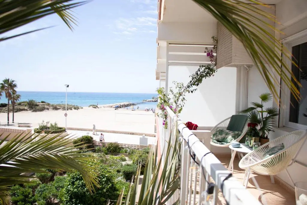 Apartamento playa arenal Calpe Grupo Terra de Mar, alojamientos con encanto