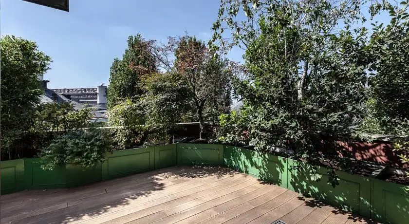 San Siro Attic with Sauna and Pool