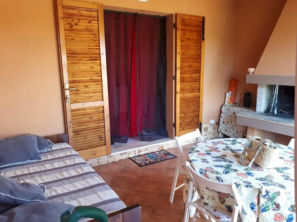 House With one Bedroom in Muravera, With Wonderful sea View and Enclosed Garden Near the Beach