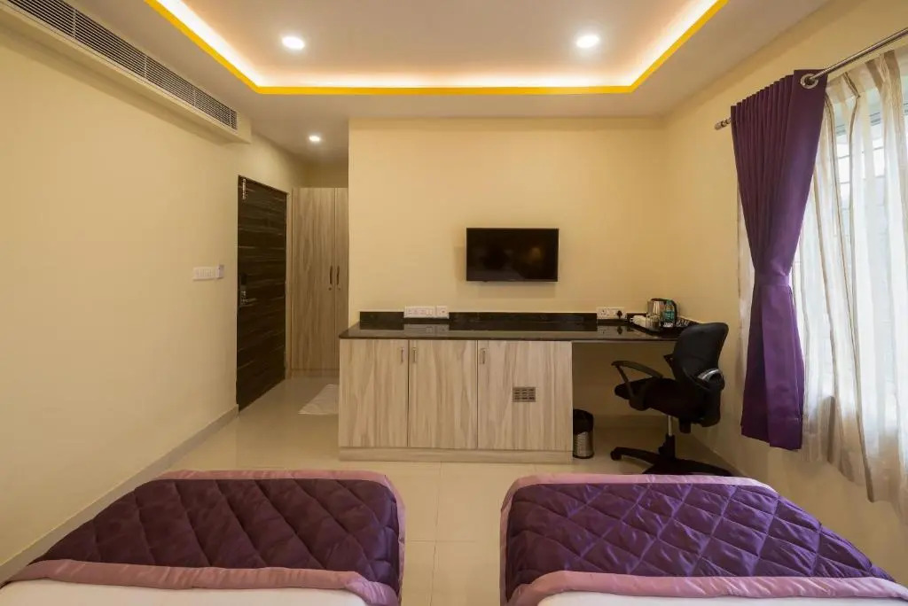 Zenith Suites