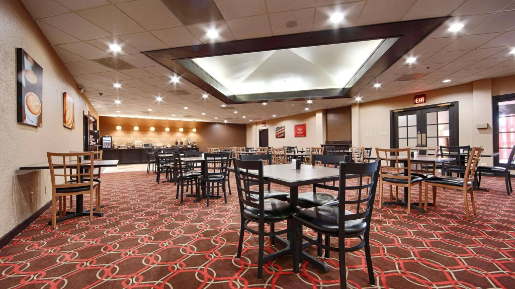 Best Western Plus The Charles Hotel
