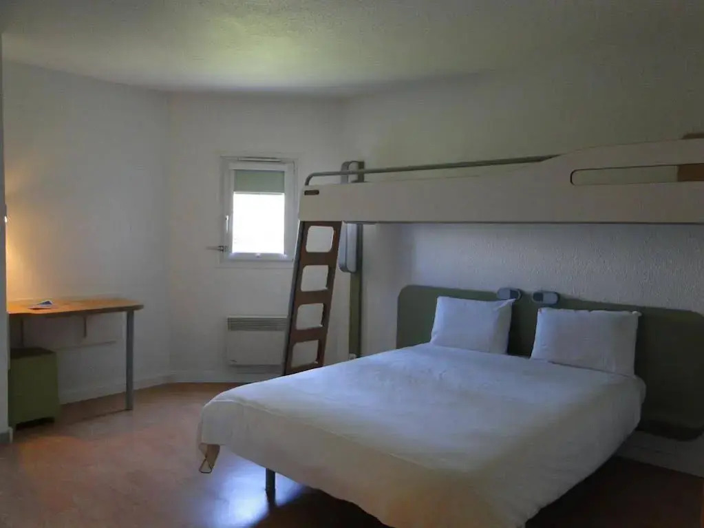 ibis Budget Caen Memorial